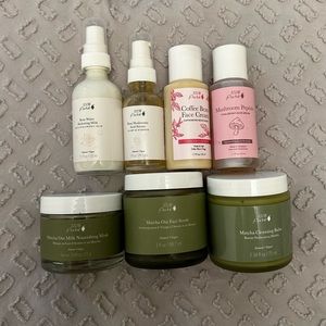 7PC 100% Pure Skincare Bundle